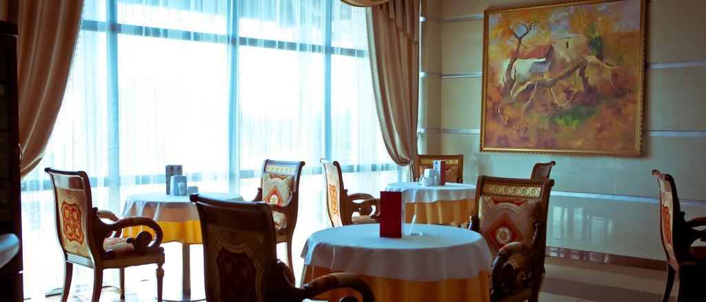 Astana Park Hotel Extérieur photo